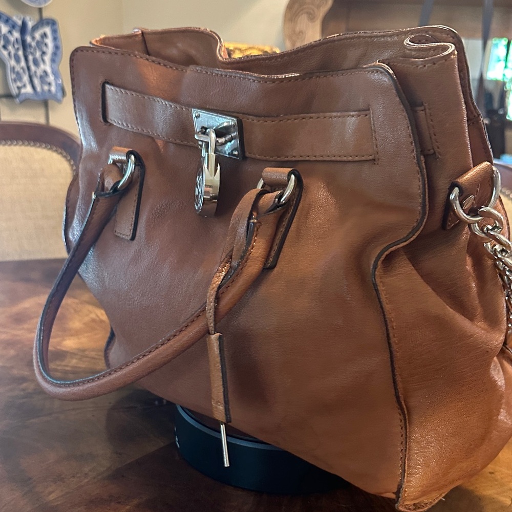 Micheal Kors Hampton Bag!! Still sells for 100-250
This bag keeps its value!